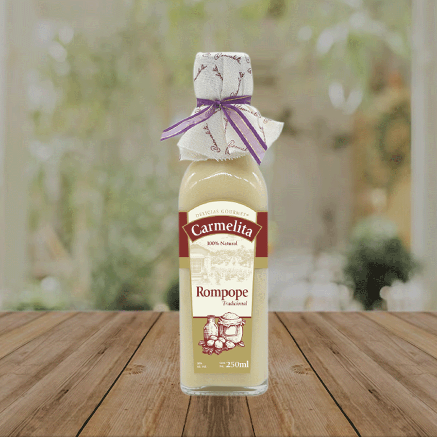 Rompope Carmelita gourmet artesanal, presentación de 250 mililitros. Sabor tradicional hecho en México.